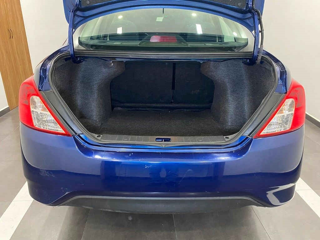 2019 Nissan Versa 4p Advance L4/1.6 Aut